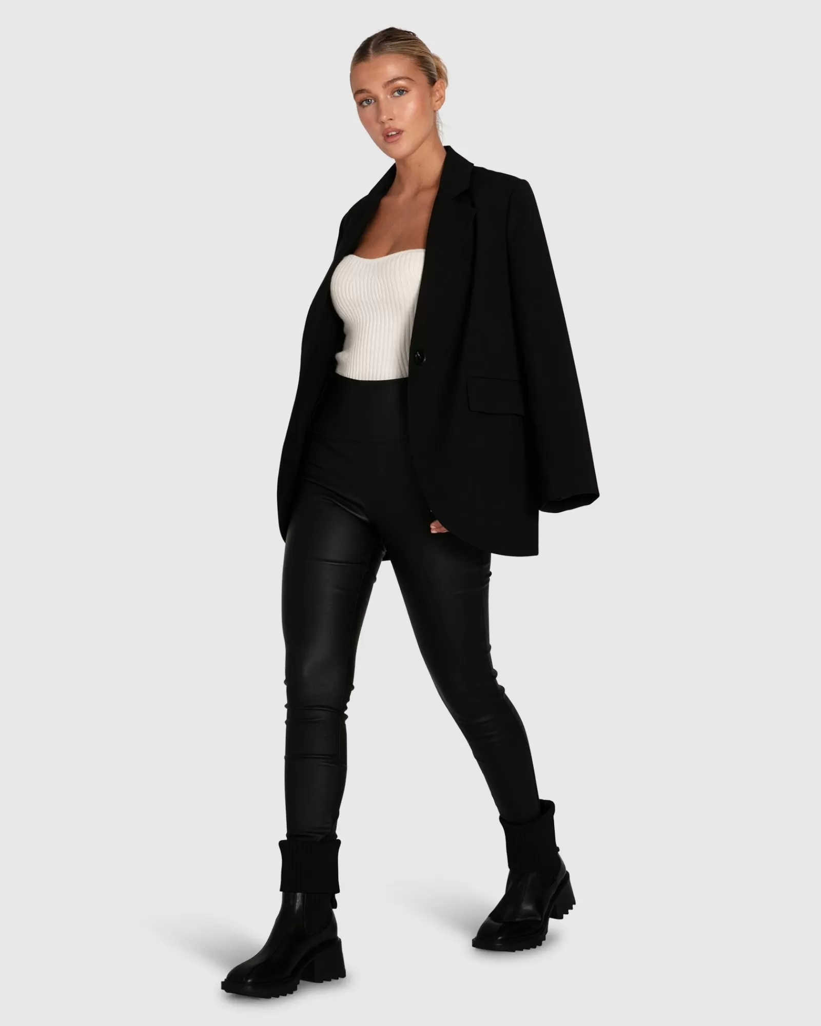 Belle & Bloom Unchained Heart Blazer -